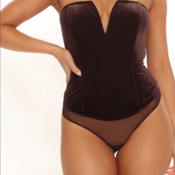 Velvet corset Bodysuit - Picture 3 of 3